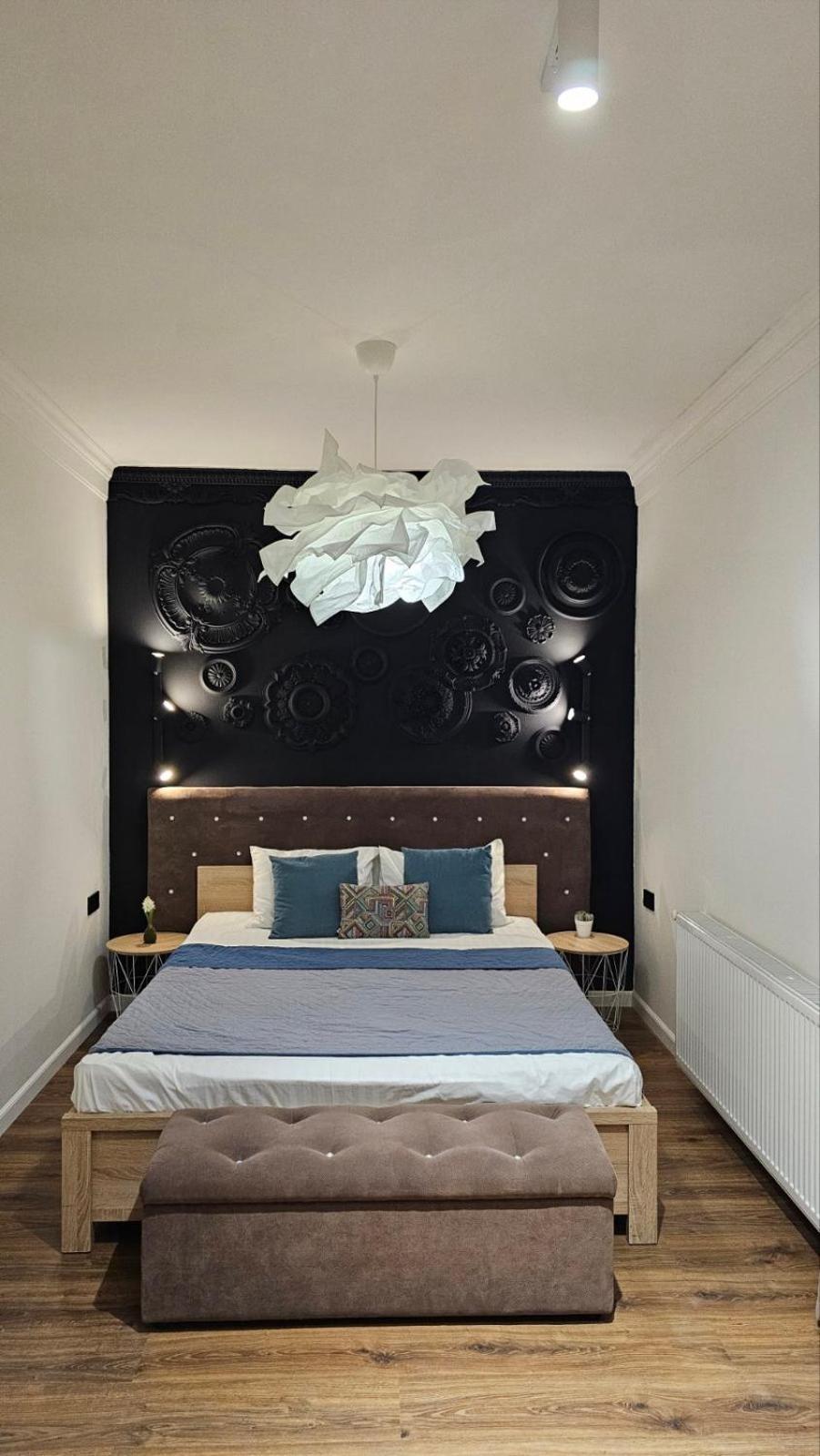 Black Room Apartment Mukaçeve Dış mekan fotoğraf